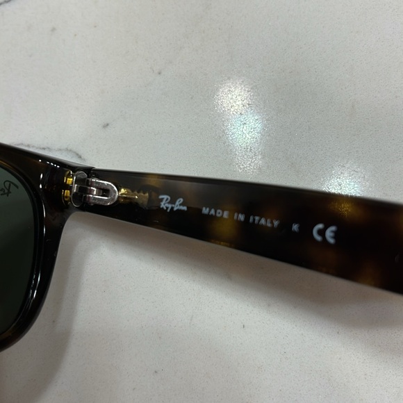 Ray-Ban Tortoise Shell Sunglasses - Picture 7 of 10